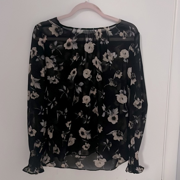 DYNAMITE - Sheer Floral Blouse - L - Picture 3 of 4